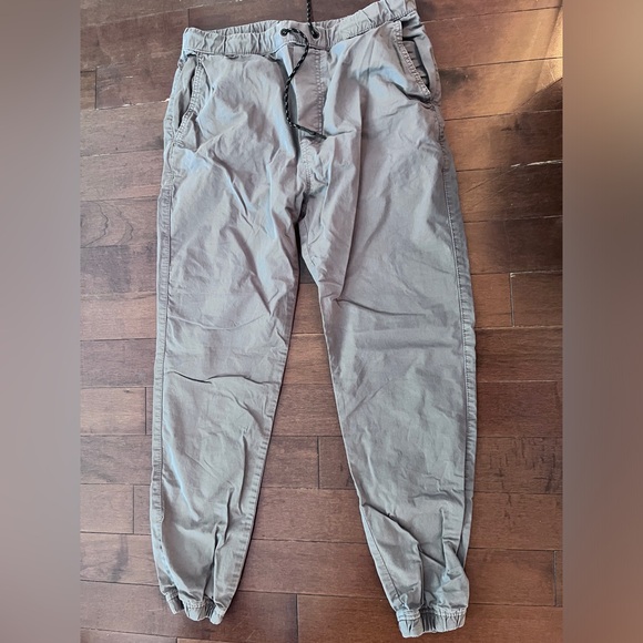 America Eagle - Picture 1 of 1